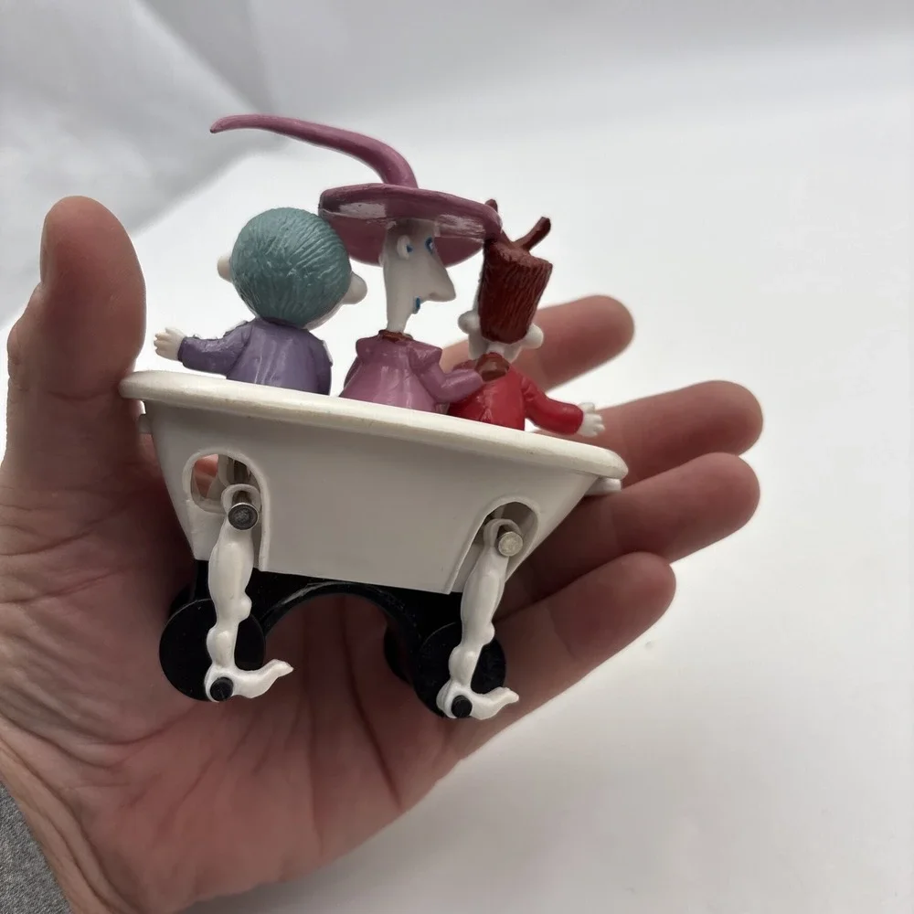 Disney Nightmare Before Christmas Lock Shock Barrel in Roll Along Bathtub Figure